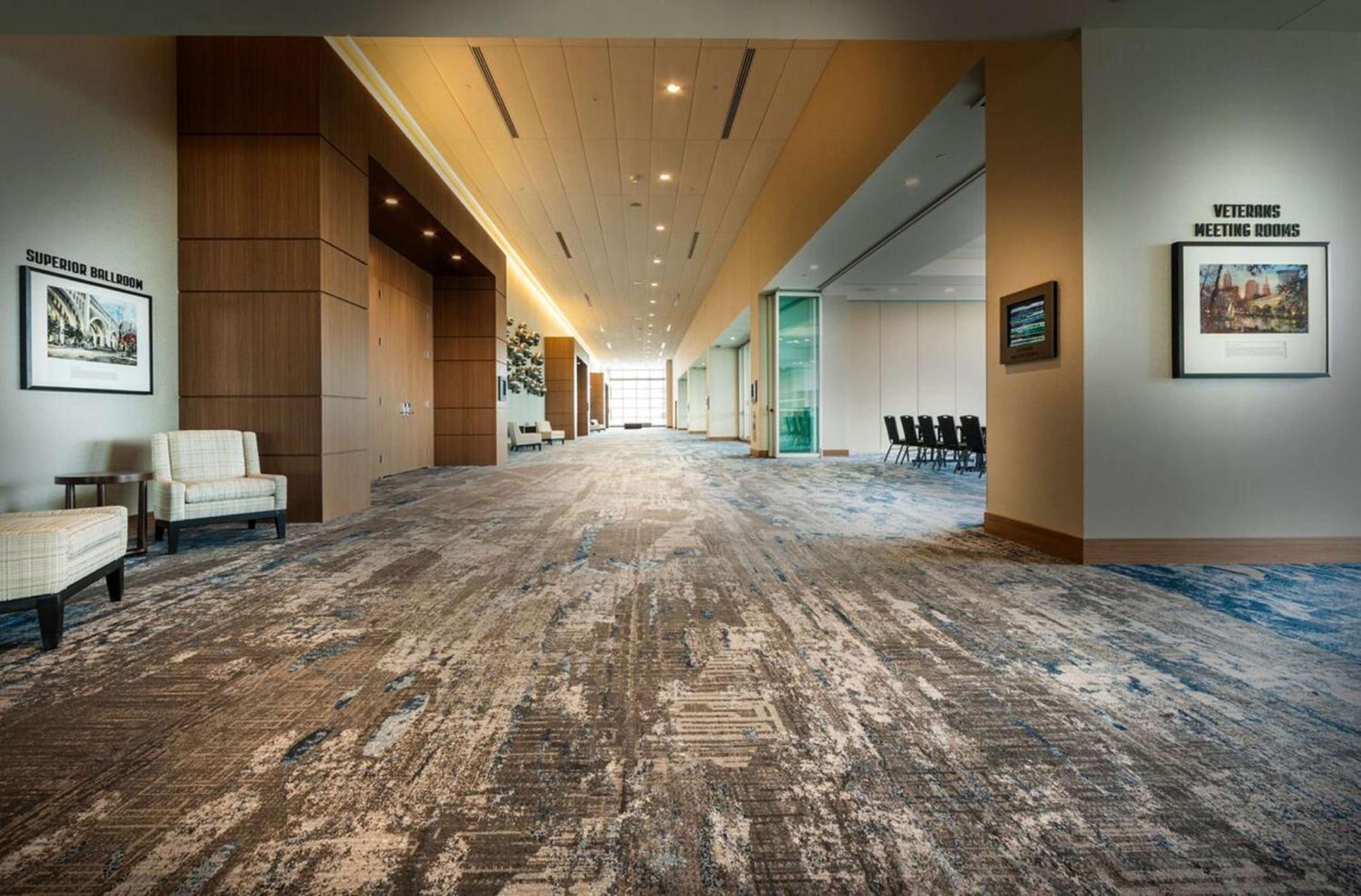 Hilton Cleveland Downtown Hotel Exterior photo