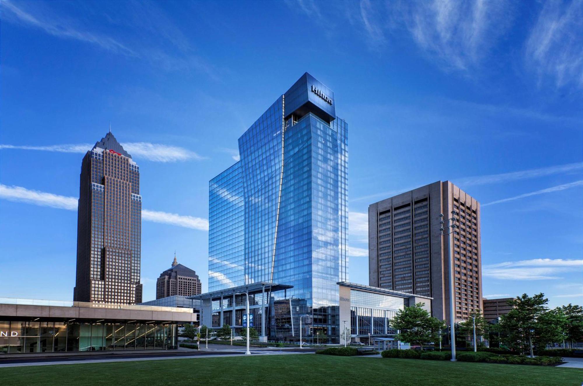 Hilton Cleveland Downtown Hotel Exterior photo